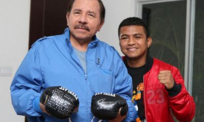 Cuestionan preferencias políticas de Chocolatito