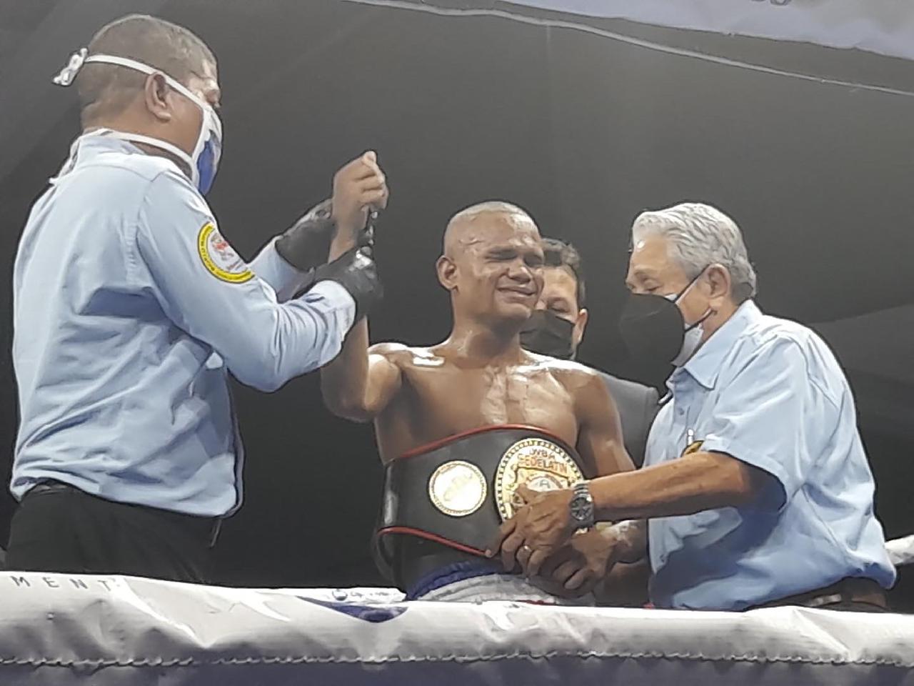 Venezolano Fernández conquista título Fedelatín