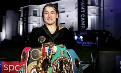 Taylor en acción en el undercard de Lara-Warrington.