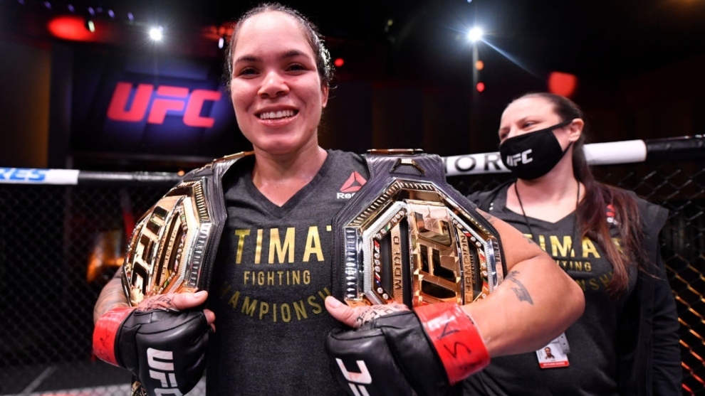 Amanda Nunes da positivo al Covid y se cancela su defensa