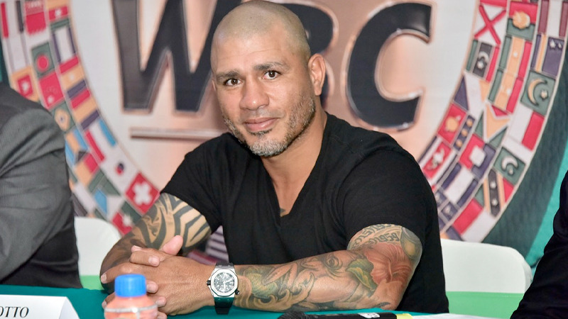 WBC rindió homenaje a Miguel Cotto