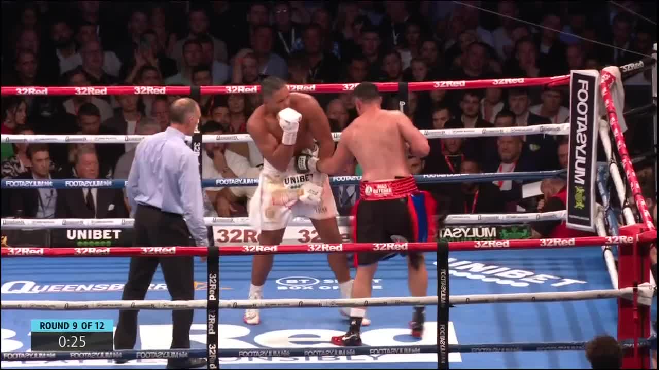 Joe Joyce liquidó a Parker en el 11