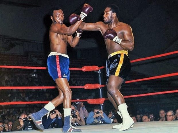 Joe Frazier la leyenda que destruyó a Bob Foster.