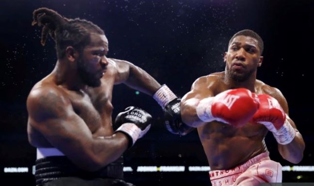 Anthony Joshua gana pero no convence