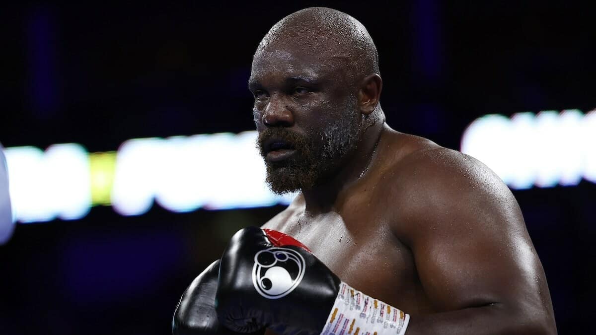 Chisora mantuvo viva su carrera. Venció a Washington