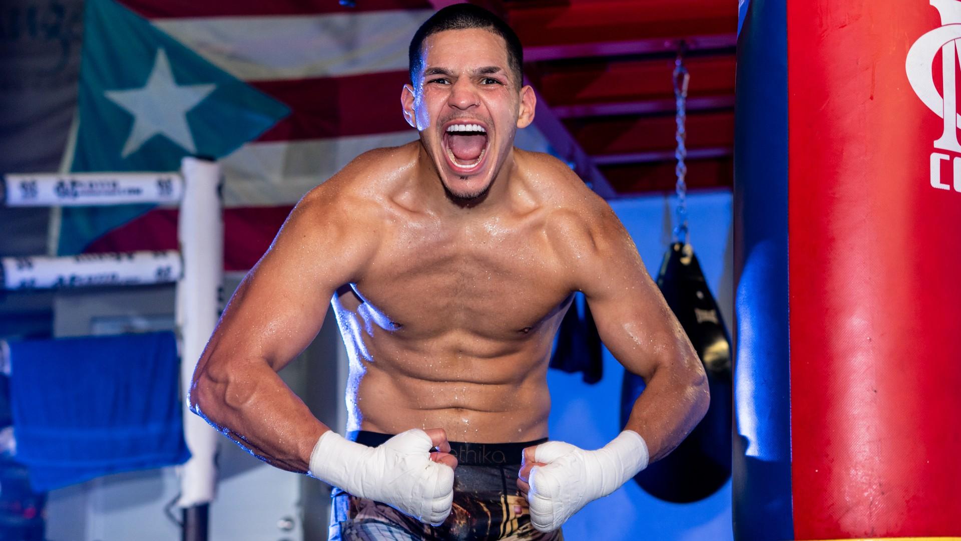 Berlanga: "Tengo herramientas para vencer a Canelo".