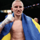 Serhii Bohachuk dominó a Mykal Fox en Commerce
