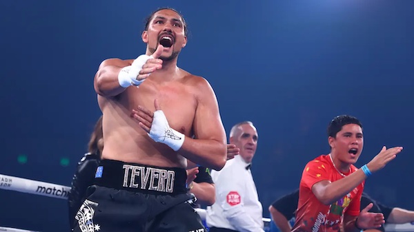 Teremoana debutó en USA con explosivo nocaut