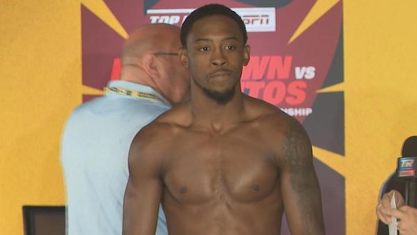 Keyshaw Davis pierde el titulo en la balanza