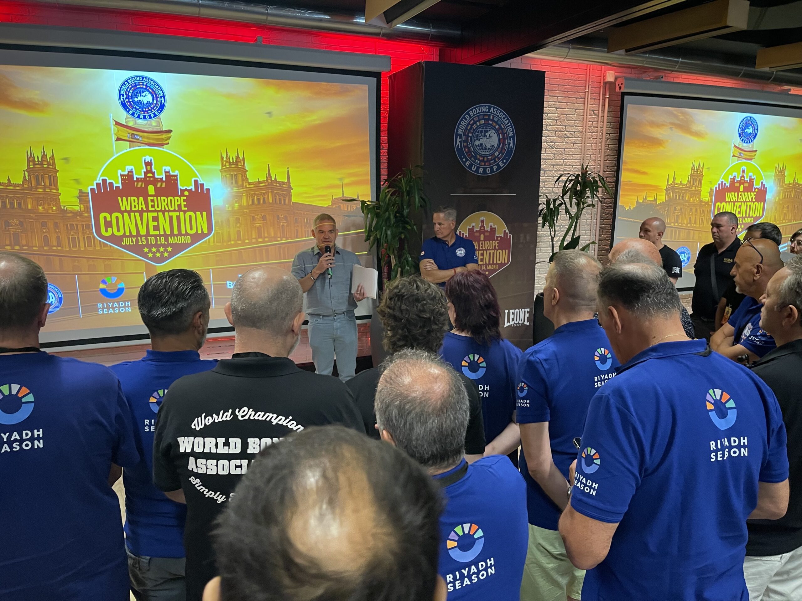 Con seminario de jueces y árbitros concluyó Convencion WBA-Europa