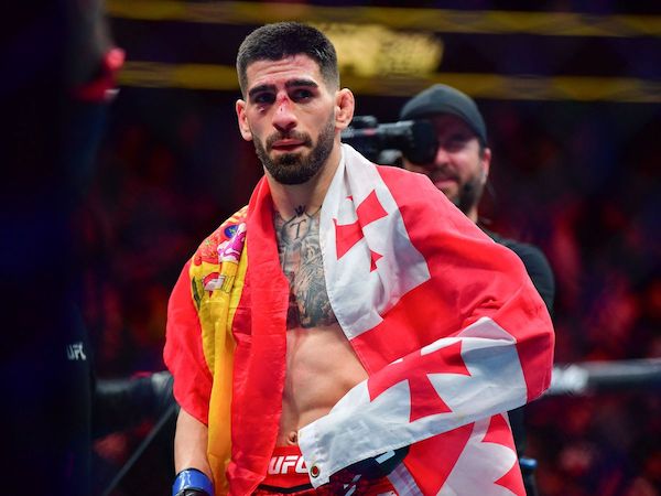 Ilia Topuria quiere pelear con Canelo