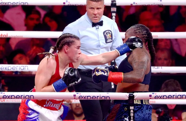 Shadasia Green unifica títulos supermedianos ante Savannah Marshall.