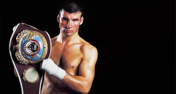 Distinguen a Joe Calzaghe como el mejor boxeador británico de la historia