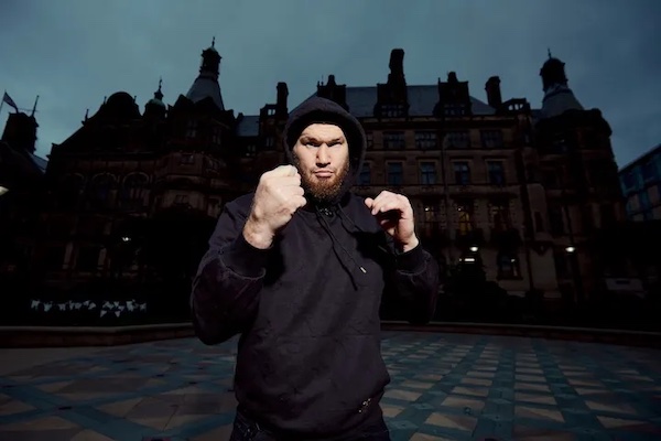 Chukhadzhian despachó a Mafauad en dos asaltos.