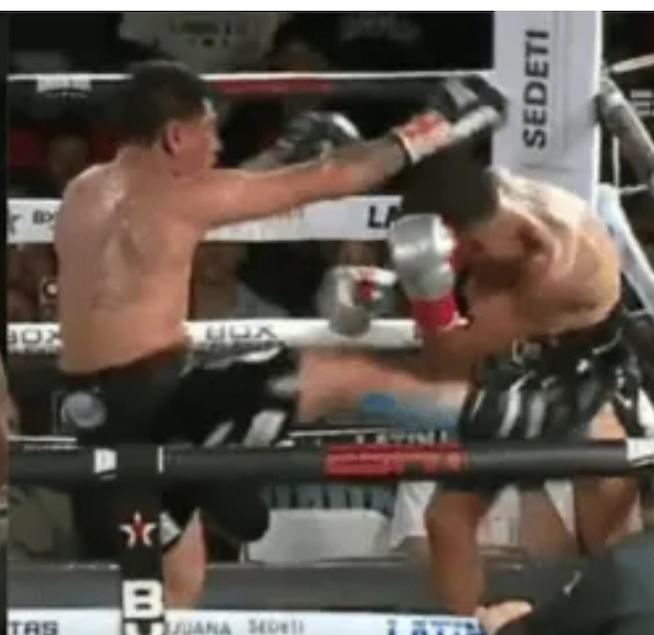 Fierro agrede con patada a Cordero y termina descalificado