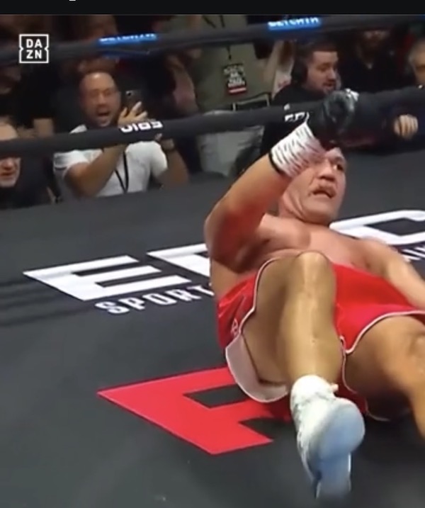 Gassiev noqueó a Pulev y conquista título pesado WBA.
