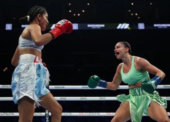 Skye Nicolson gana por decisión a Yuliahn Luna