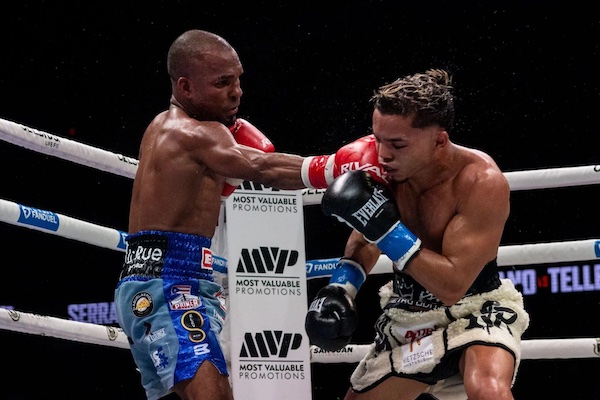 “Bomba” González impone experiencia y conquista el título interino mosca AMB