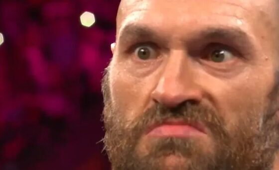 Tyson Fury pone en duda la resistencia de Joshua  