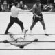 Joe Frazier escaló la cima campeonil noqueando a Jimmy Ellis.