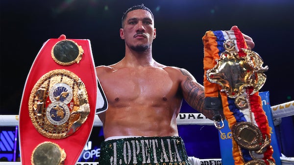 Opetaia vs Glanton coronará al primer campeón de Zuffa Boxing.