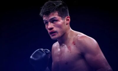 Alberto Mora supera una caída y mantiene su invicto