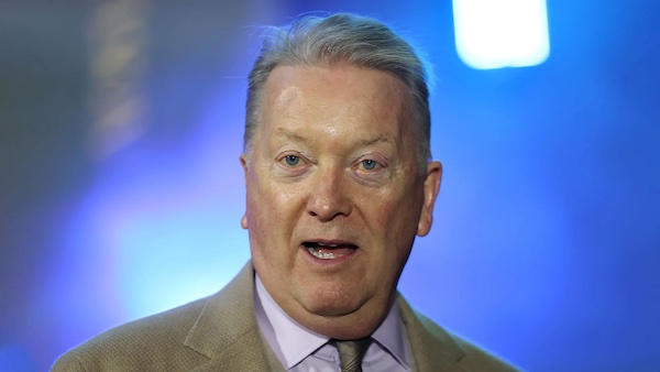 Frank Warren demanda a la compañía saudí Sela