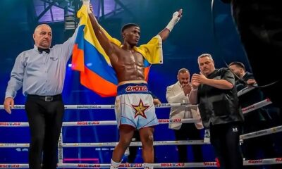 Colombiano Jhon Orobio fulmina a Yomar Alamo.