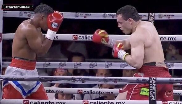 Chávez Jr. noquea a Caicedo en Tamaulipas.