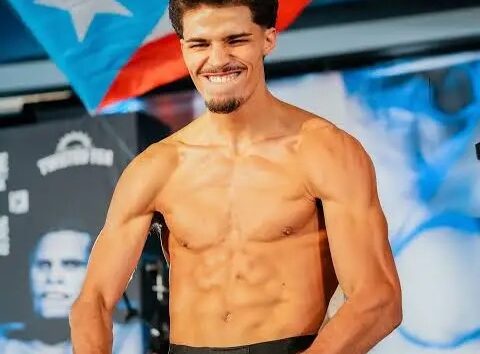 Zayas decide bailar con la mas fea. Enfrentará a Ennis en NYC.