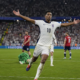 Bellingham rescata a Inglaterra y rompe el sueño de Noruega