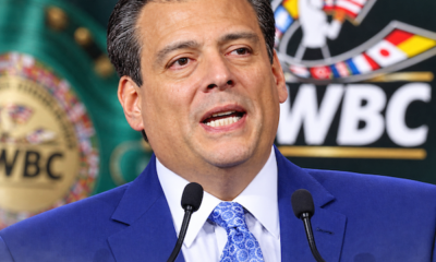 WBC le pide a Noel Mikaelian que se defina.