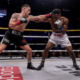 Callum Walsh supera una caída y mantiene su invicto ante Tyler Denny