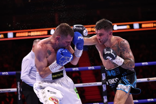 Sam Noakes supera a Berinchyk.