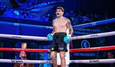 Kevin Gómez liquidó a Santiago Fernández en Buenos Aires