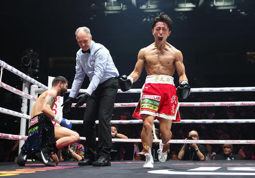 Takeshi Ishii fulmina a “Bimbito” Méndez en 65 segundos.