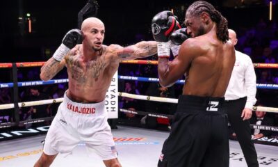 Kalajdzic venció a Richards en una pelea intensa  
