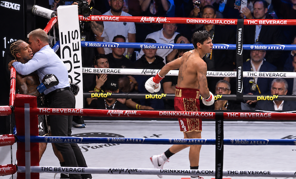 Ryan García le metió una paliza express a Conor Benn.