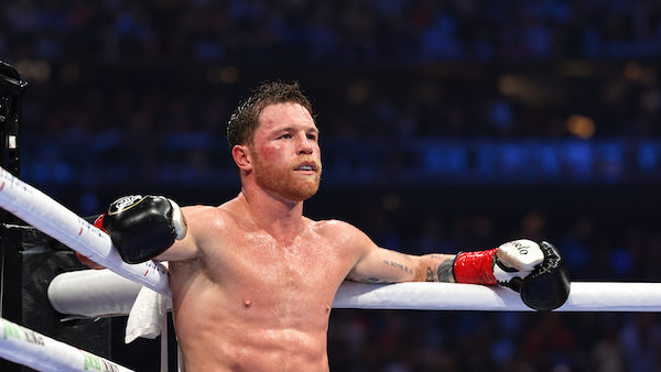 Canelo peleará en Riad entre misiles y alertas de seguridad