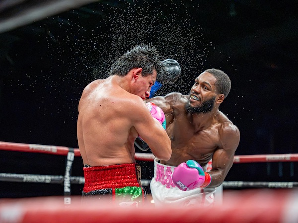 Justin Pauldo vence a René Téllez en Arizona.